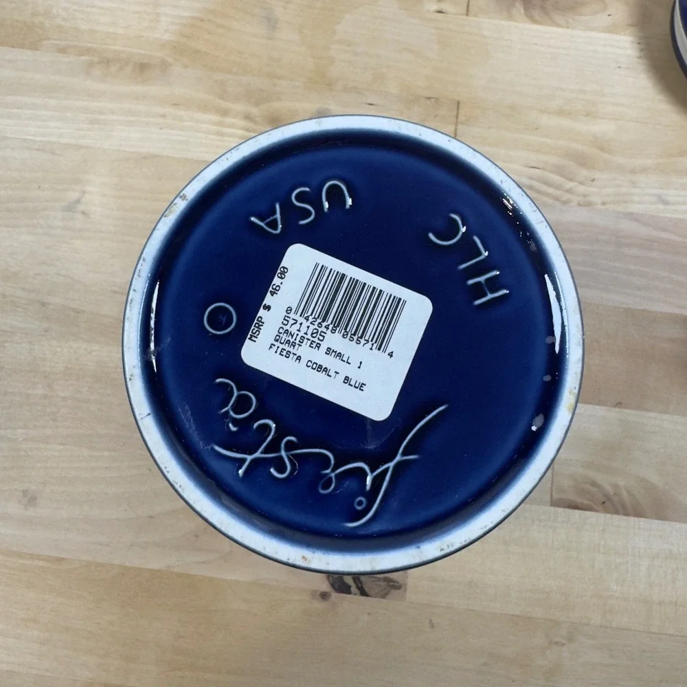 Fiesta Cobalt Blue Small 1 Quart Canister with Lid 571105 Ceramic Jar USA - Picture 4 of 6